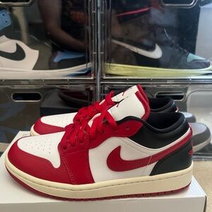 Jordan 1 Low Reverse Black Toe DC0774-160 Womens New Missing Lid!